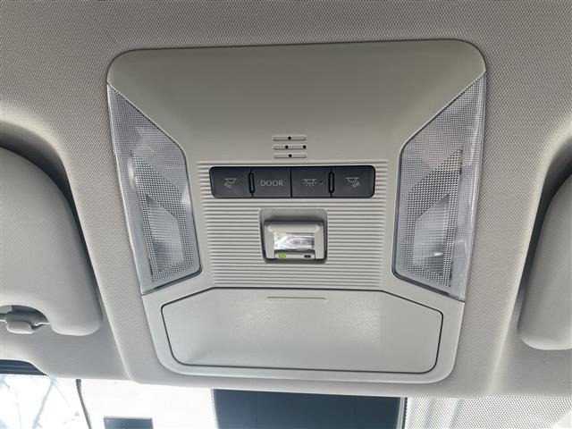Toyota RAV4 2022 8482190-6
