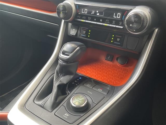 Toyota RAV4 2022 8482190-7