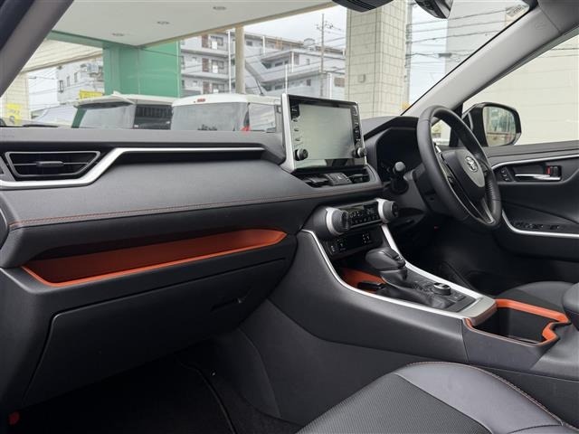 Toyota RAV4 2022 8482201-2