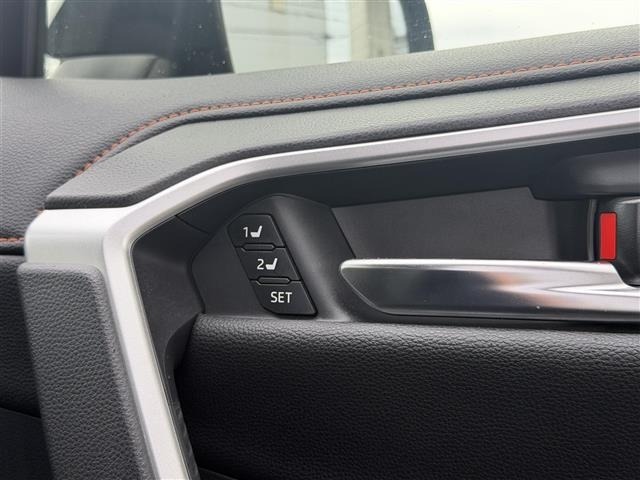 Toyota RAV4 2022 8482201-5