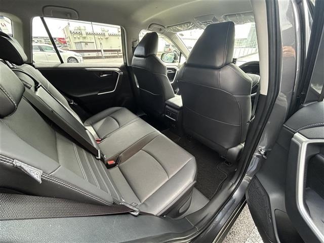 Toyota RAV4 2022 8482226-10
