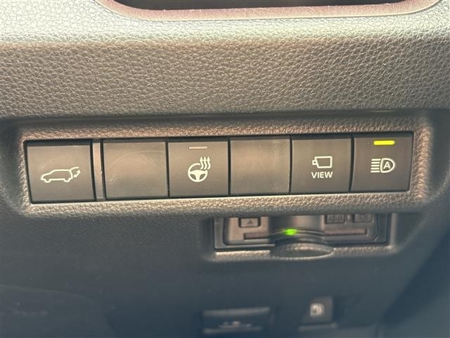 Toyota RAV4 2022 8482237-1