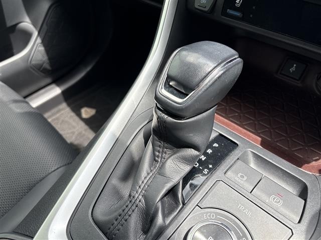 Toyota RAV4 2022 8482237-12