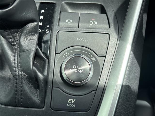 Toyota RAV4 2022 8482237-20
