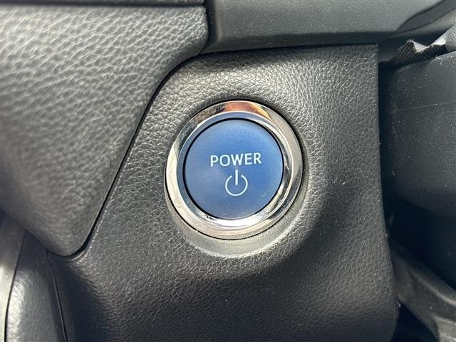 Toyota RAV4 2022 8482237-5