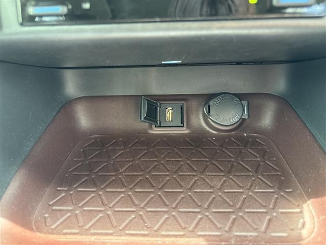Toyota RAV4 2022 8482237-7