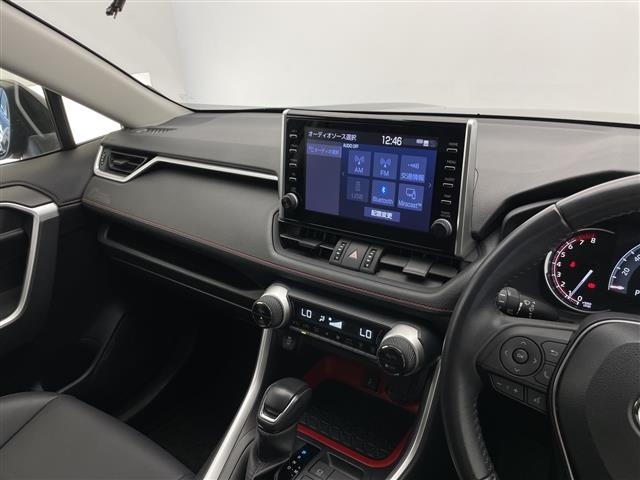 Toyota RAV4 2021 8482242-4