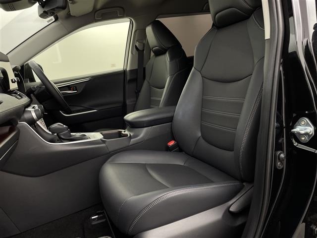 Toyota RAV4 2025 8482244-8