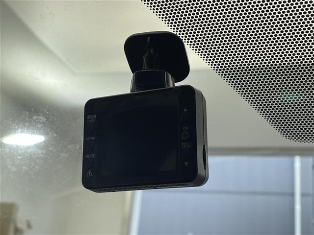 Toyota RAV4 2021 8482245-1