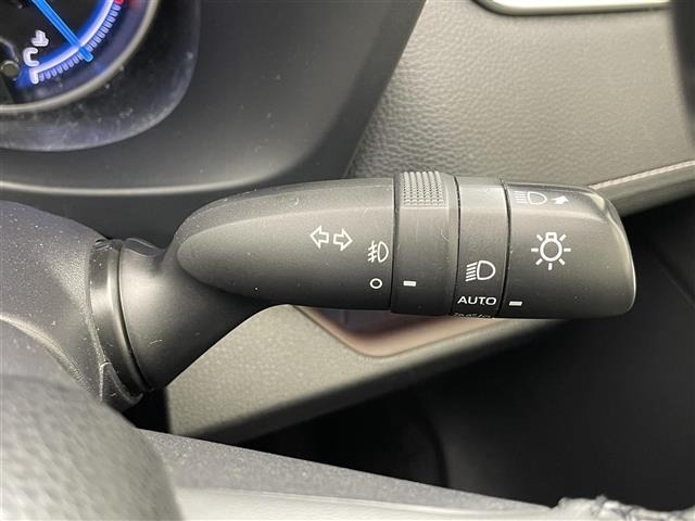 Toyota RAV4 2021 8482245-10