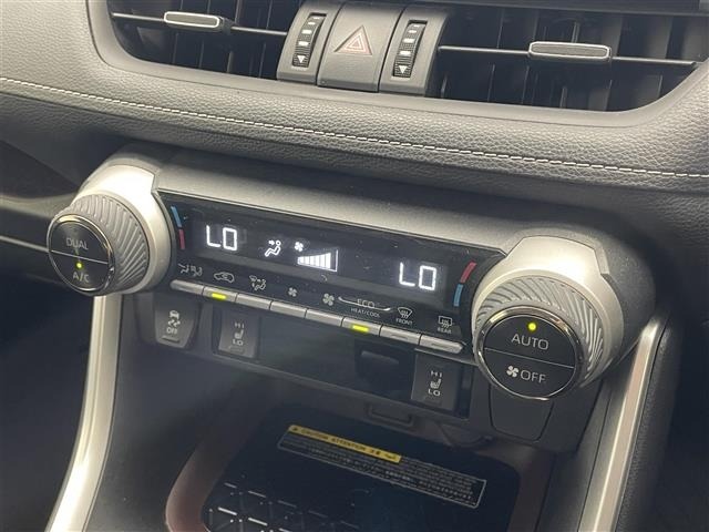 Toyota RAV4 2021 8482245-11