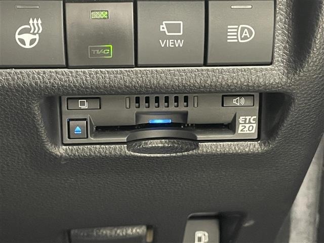 Toyota RAV4 2021 8482245-19