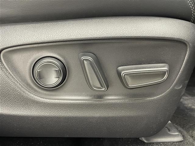 Toyota RAV4 2021 8482245-2
