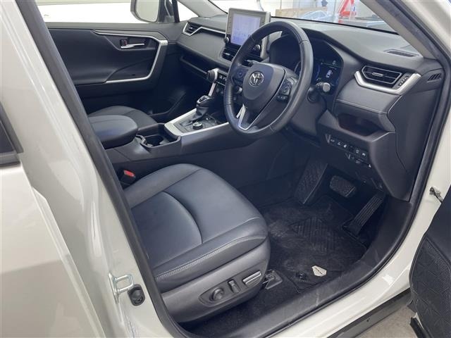 Toyota RAV4 2021 8482245-4