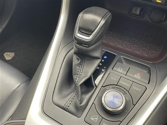 Toyota RAV4 2020 8482247-12