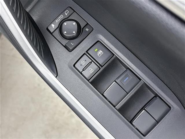 Toyota RAV4 2021 8482260-9
