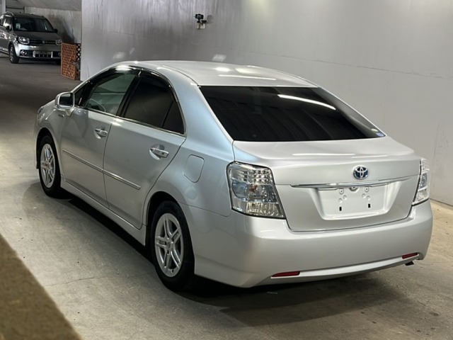 Toyota SAI 2011 8483146-1
