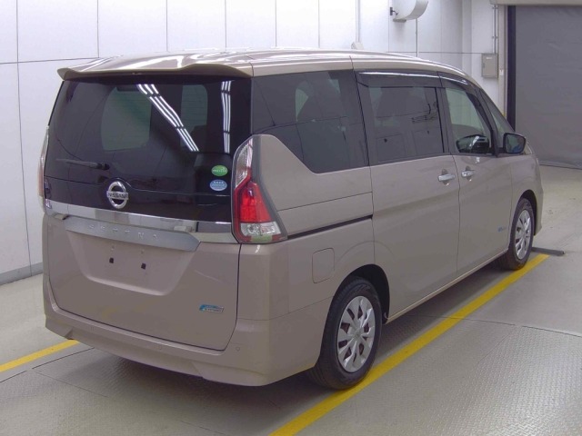 Nissan SERENA 2017 8483376-4