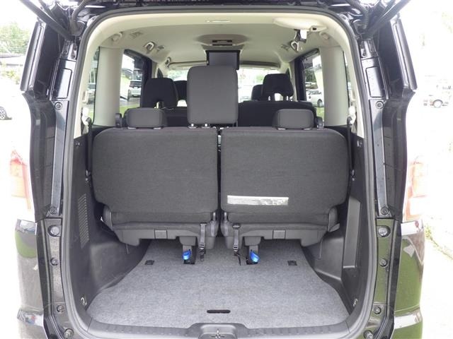 Nissan SERENA 2017 8483728-4