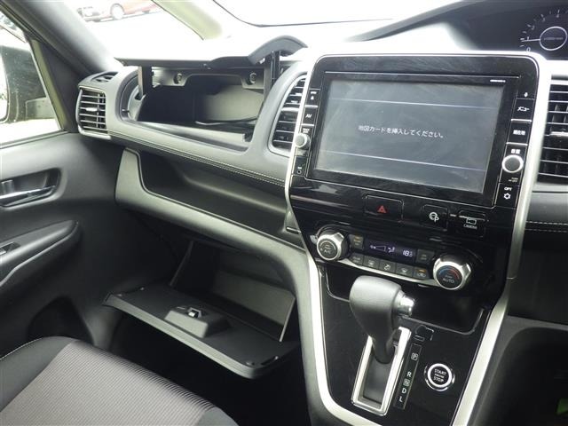 Nissan SERENA 2017 8483728-5