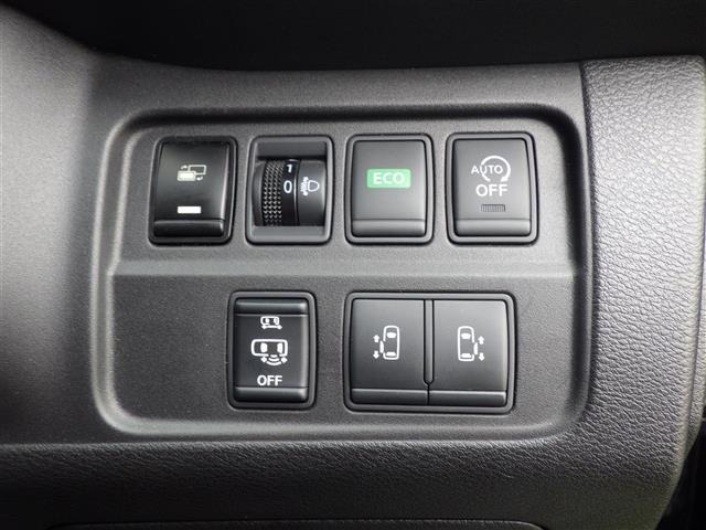 Nissan SERENA 2017 8483728-7