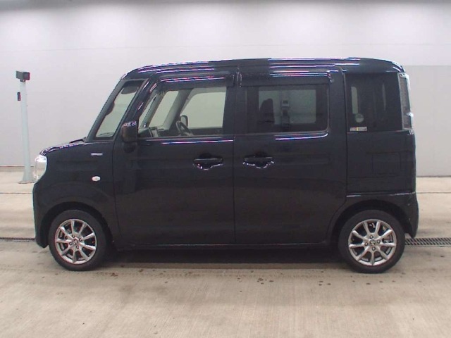 Suzuki SPACIA 2020 8480933-4