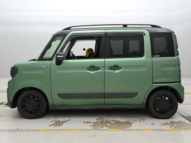 Suzuki SPACIA 2019 8492314-4