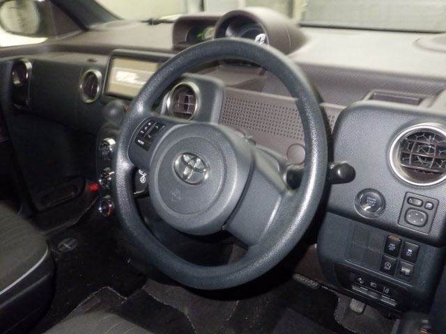 Toyota SPADE 2017 8481807-3
