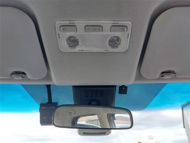 Toyota SPADE 2018 8481841-3
