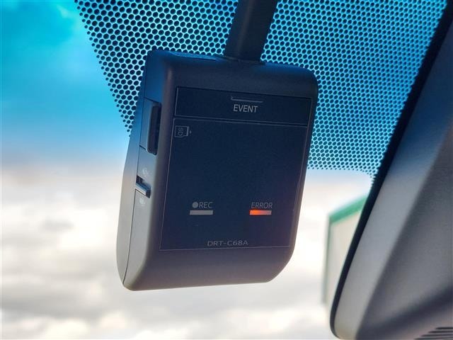 Toyota SPADE 2018 8481841-35