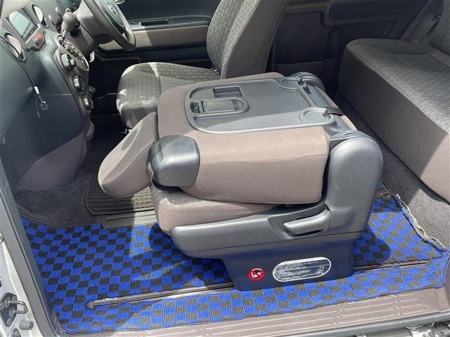 Toyota SPADE 2013 8481844-20