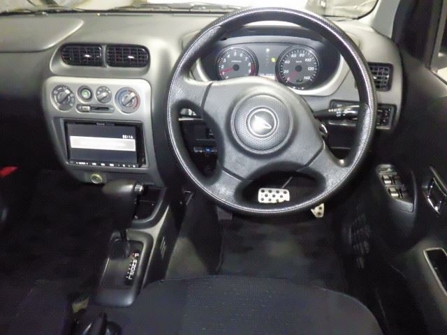 Daihatsu TERIOS KID 2011 8486438-4