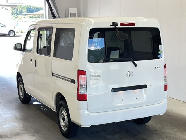 Toyota TOWNACE VAN 2021 8487687-5