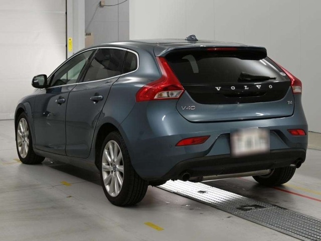 Volvo V40 2013 8490437-6