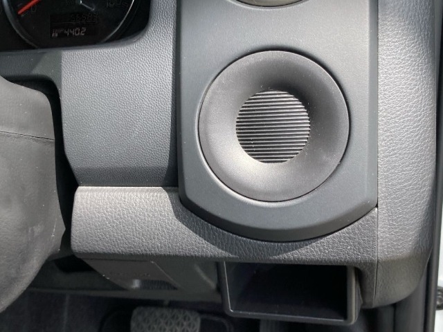 Mazda VERISA 2013 8488908-5