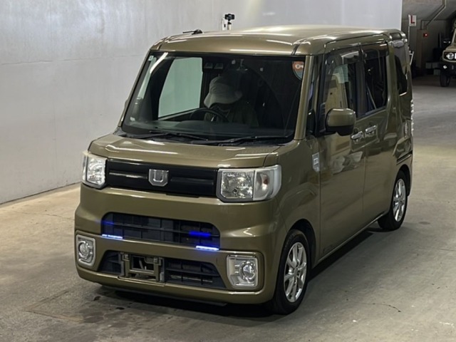 Daihatsu WAKE 2018 8491022-0