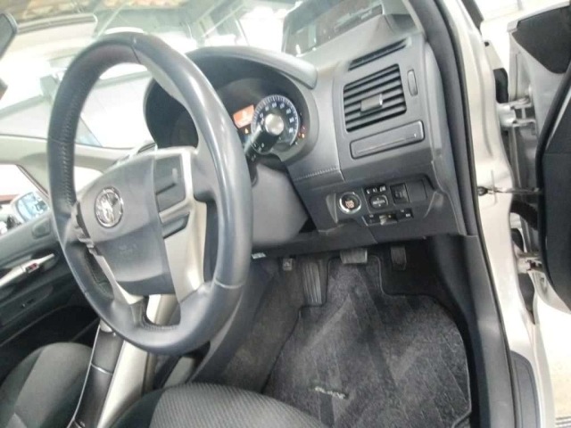 Toyota BLADE 2010 8507662-9