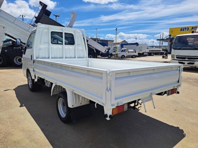 Mazda BONGO TRUCK 2002 8499180-1