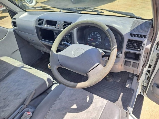 Mazda BONGO TRUCK 2002 8499180-16