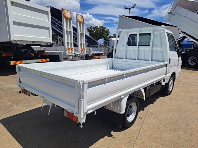 Mazda BONGO TRUCK 2002 8499180-6
