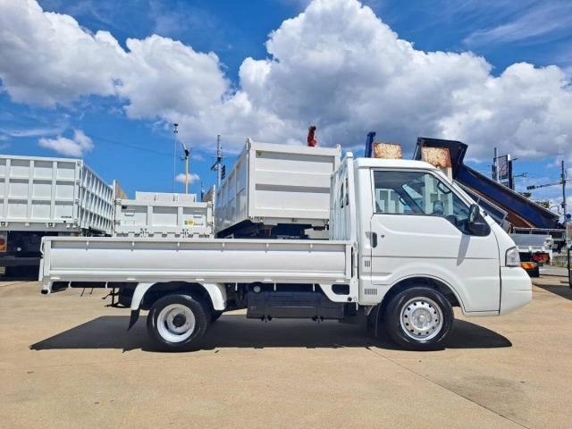 Mazda BONGO TRUCK 2002 8499180-7
