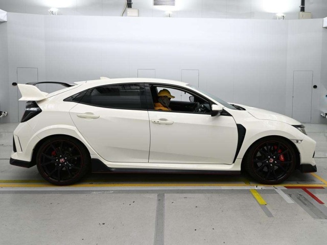 Honda CIVIC 2018 8510431-3