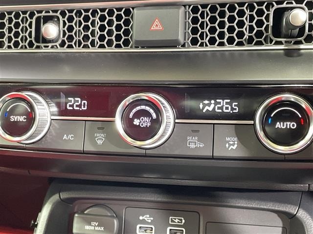 Honda CIVIC 2024 8510444-10