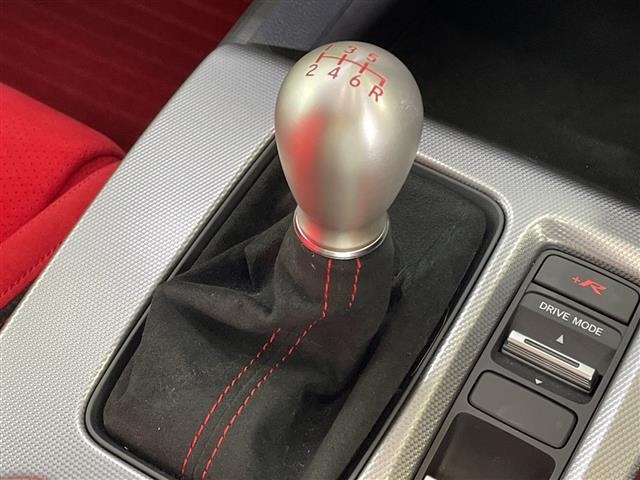 Honda CIVIC 2024 8510444-11