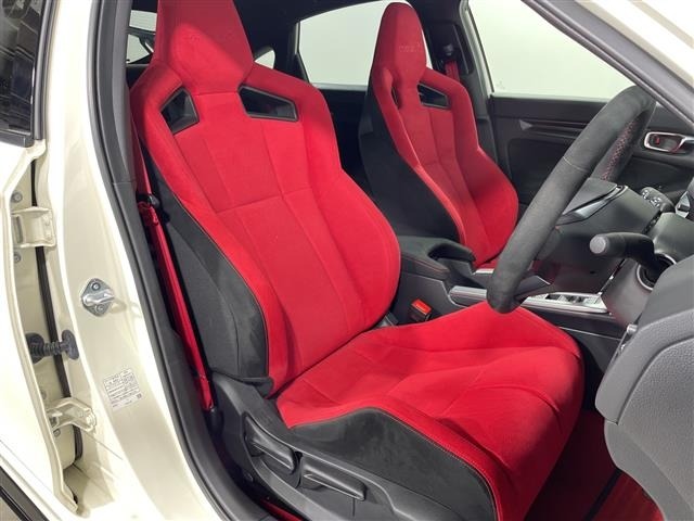 Honda CIVIC 2024 8510444-4