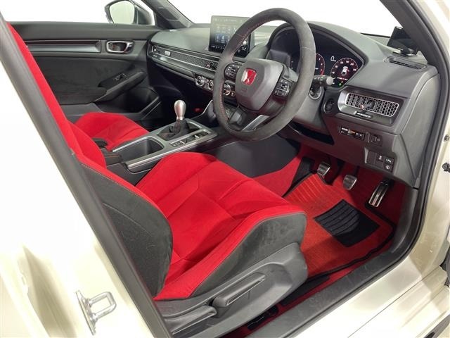 Honda CIVIC 2024 8510444-6