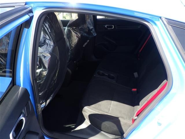 Honda CIVIC 2026 8510453-4