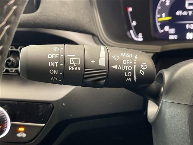 Honda CIVIC 2026 8510454-10