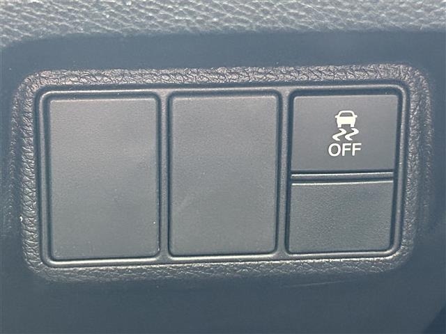 Honda CIVIC 2018 8510458-9