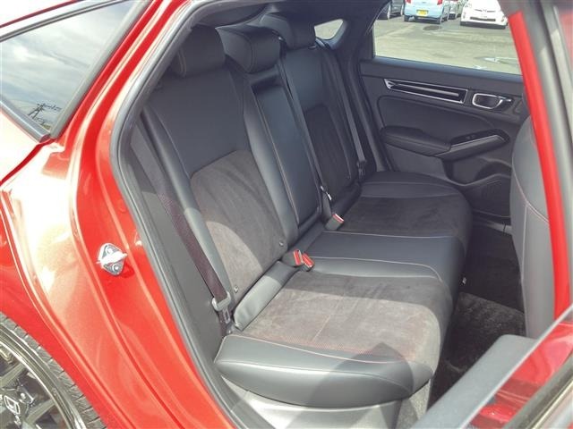 Honda CIVIC 2021 8510467-26
